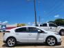 2015 WHITE Chevrolet Volt (1G1RA6E45FU) with an ELECTRIC engine, Continuously Variable Transmission transmission, located at 2660 S.Garland Avenue, Garland, TX, 75041, (469) 298-3118, 32.885387, -96.656776 - Welcome to DallasAutos4Less, one of the Premier BUY HERE PAY HERE Dealers in the North Dallas Area. We specialize in financing to people with NO CREDIT or BAD CREDIT. We need proof of income, proof of residence, and a ID. Come buy your new car from us today!! This is a very well cared for 2015 Ch - Photo#2